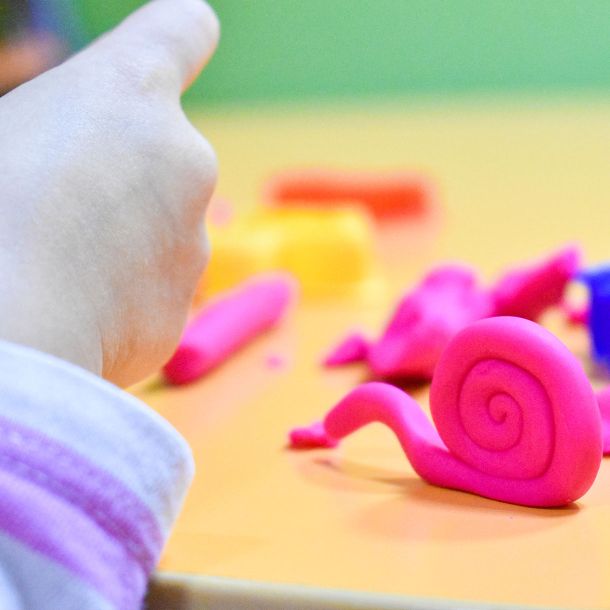 Asilo nido privato pavia orari flessibili accettazione bambini zero unio due tre anni 0 1 2 3